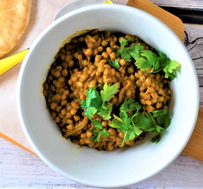 Wegańskie curry z soczewicy
