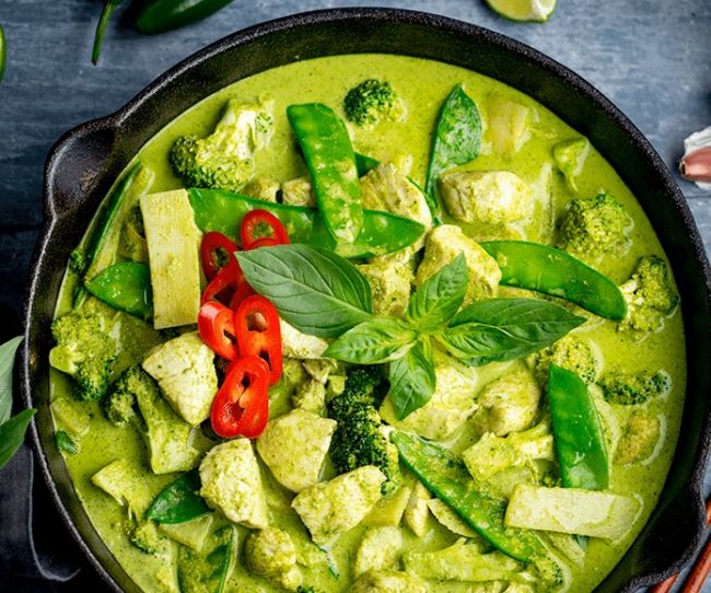 zielone curry z kurczakiem
